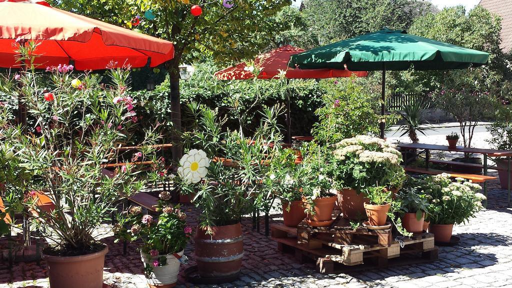 Landgasthof Sternbrau Hotel Wachenroth ภายนอก รูปภาพ